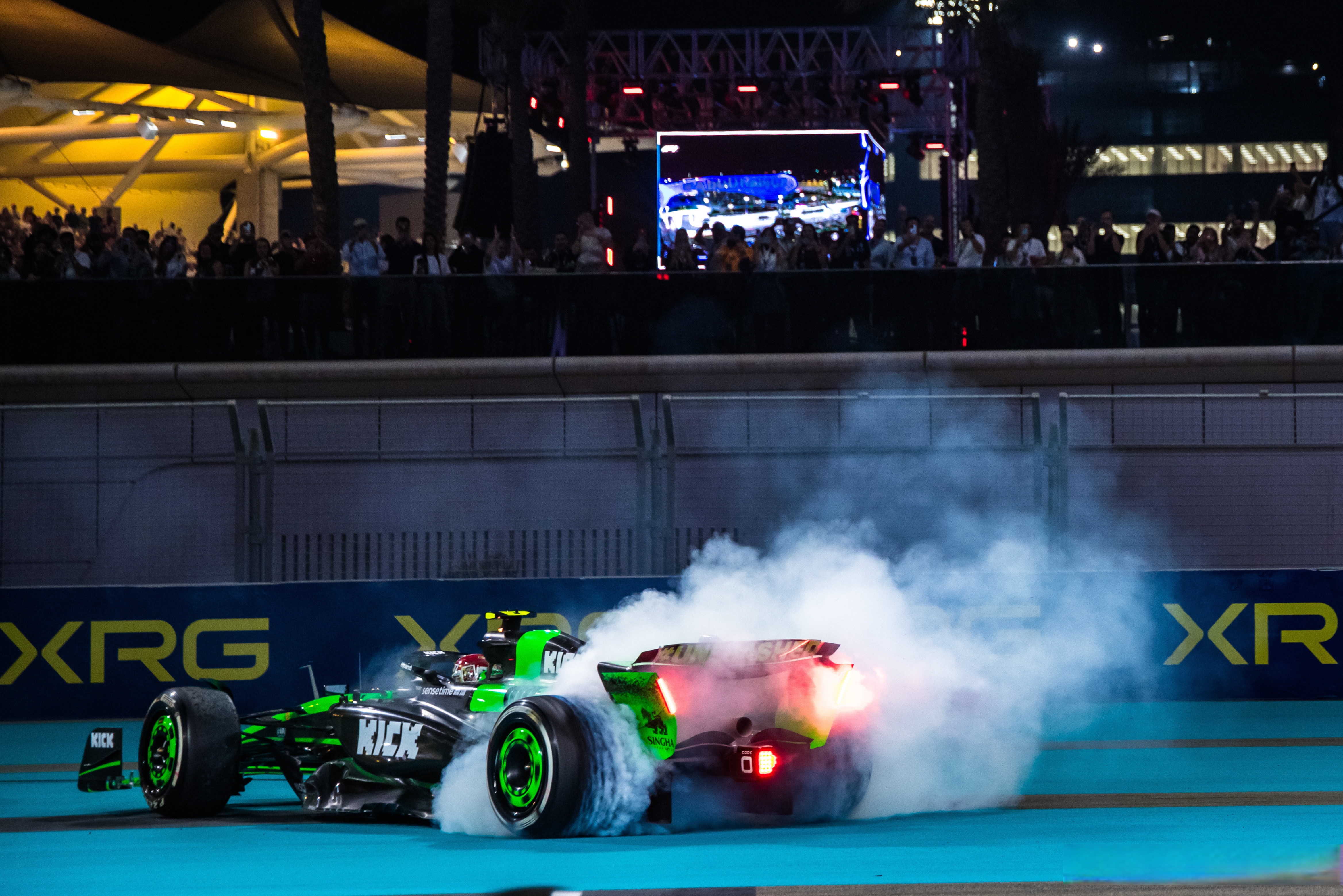 梅赛德斯碾压雷诺车队,周冠宇刷新纪录 梅赛德斯碾压雷诺车队,周冠宇刷新纪录