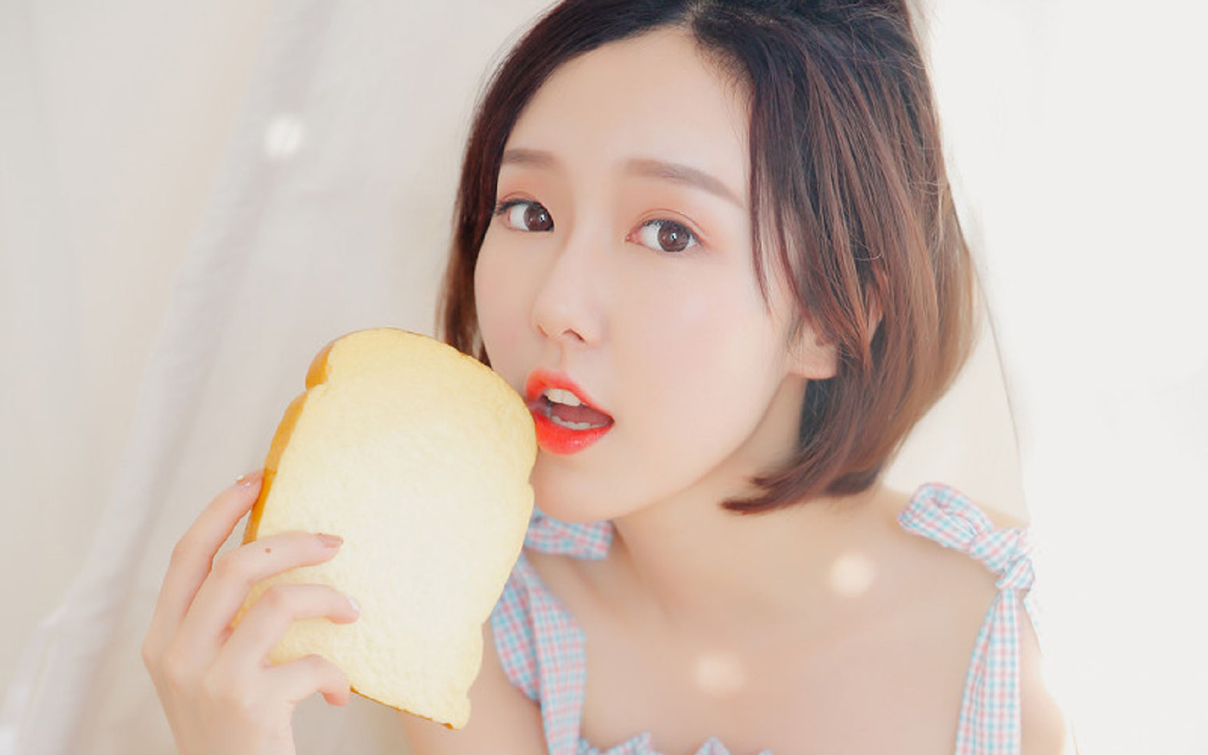 京城铁壁锁费城，霍勒迪如超新星照亮五棵松夜空