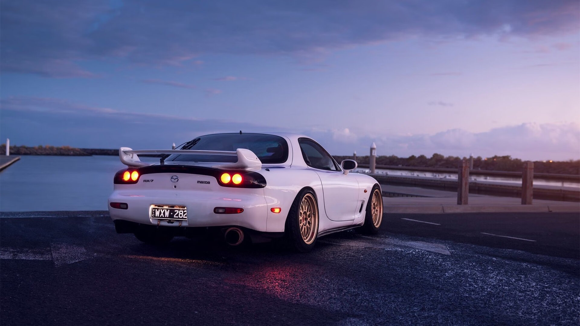 跨界胜利日，当广厦雷霆席卷CBA，布克在亚平宁接管意甲