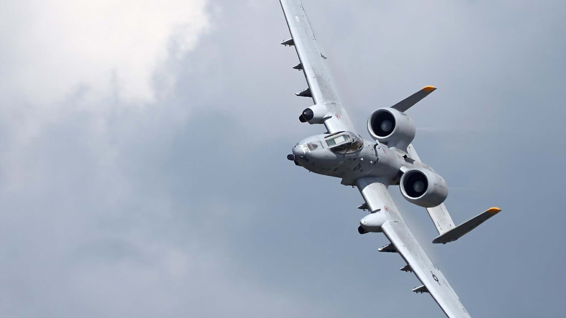 极速狂飙撞碎铁血之墙,一场颠覆格局的跨界焦点战