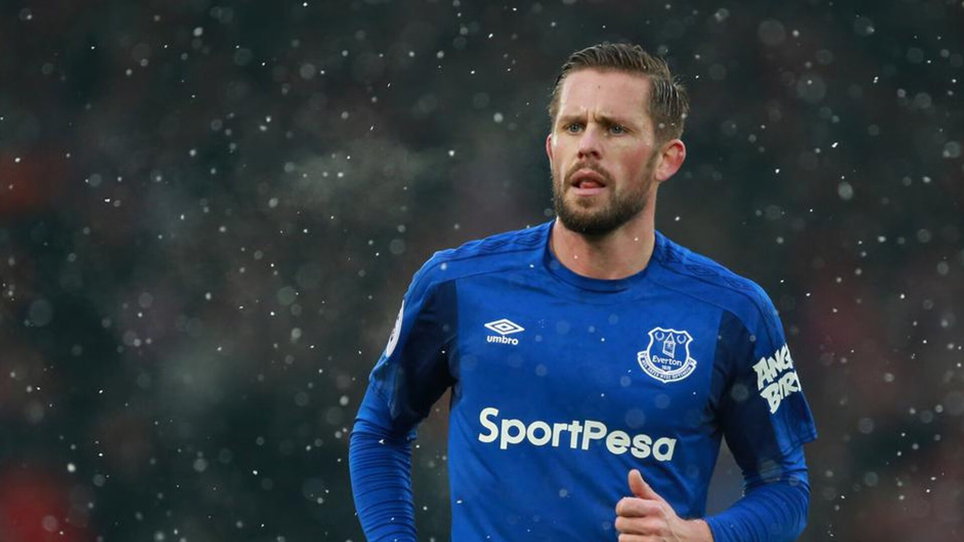 爆发!奥利维耶主导比赛,巴萨全面压制贝蒂斯